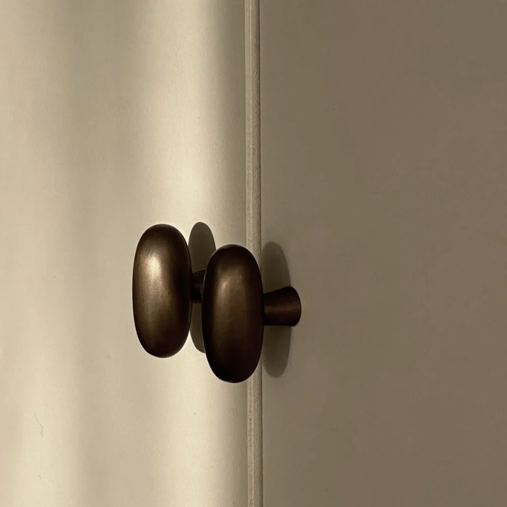Blunt Knob - Image 21