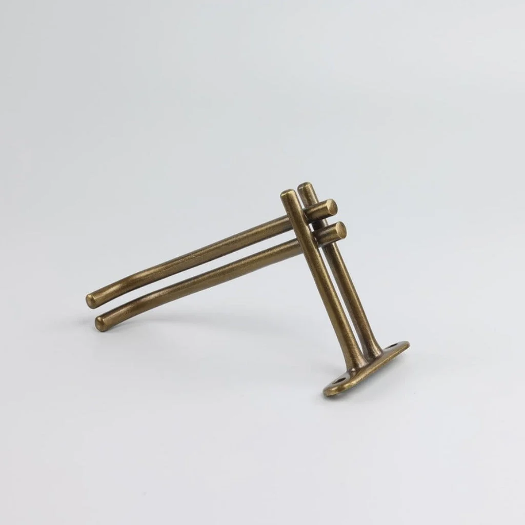 Forme No. 17 Toilet Roll Holder - Image 4