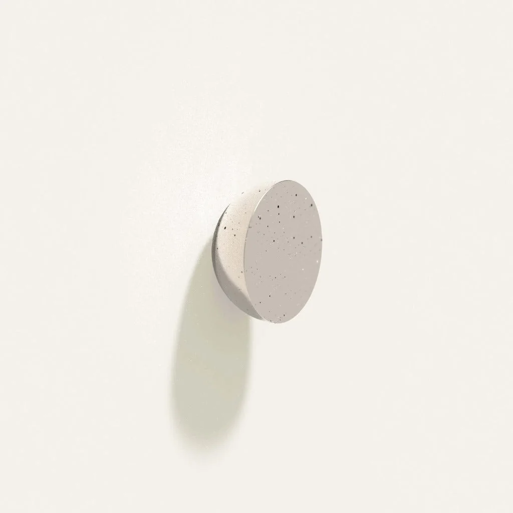 Cercle Knob Half