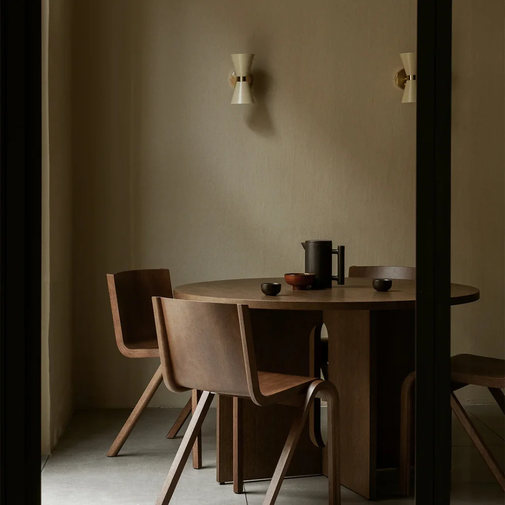 Collector Wall Lamp - Image 4