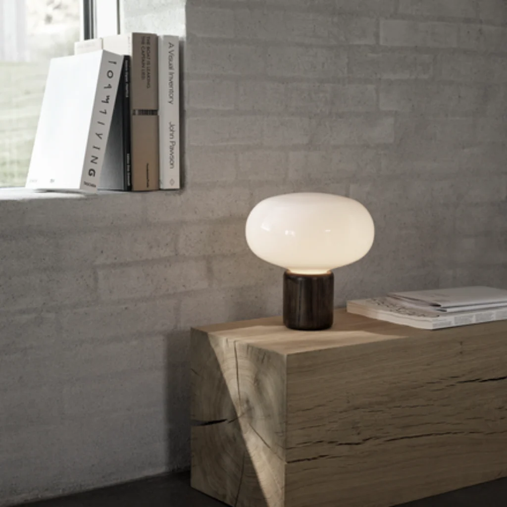 Karl-Johan Table Lamp