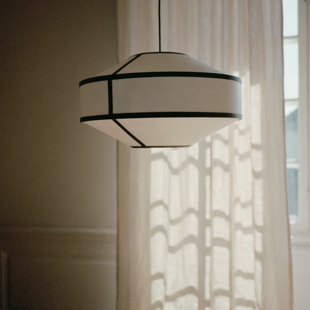 Kite Pendant Lamp - Image 11