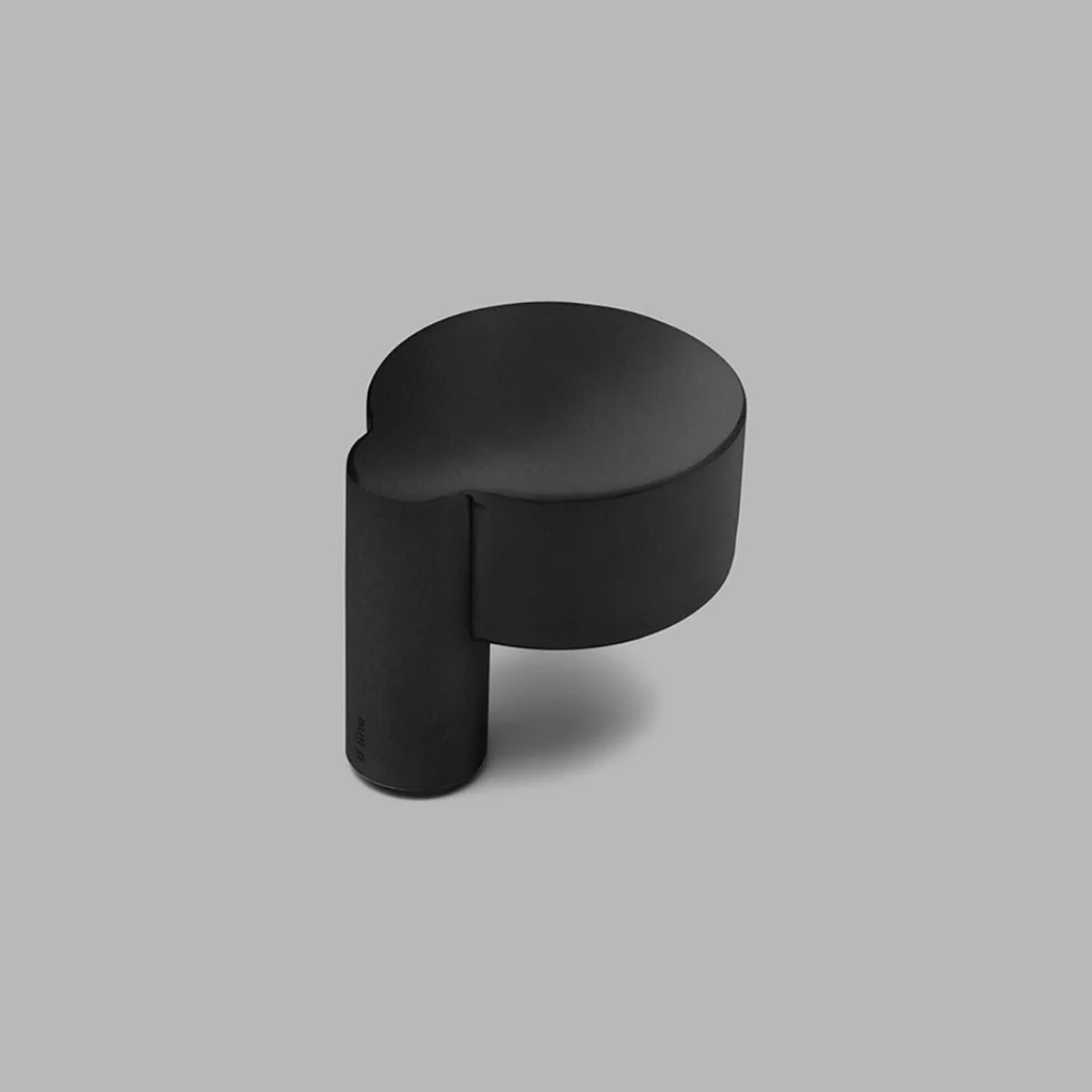 Knud Offset Door Knob - Image 3