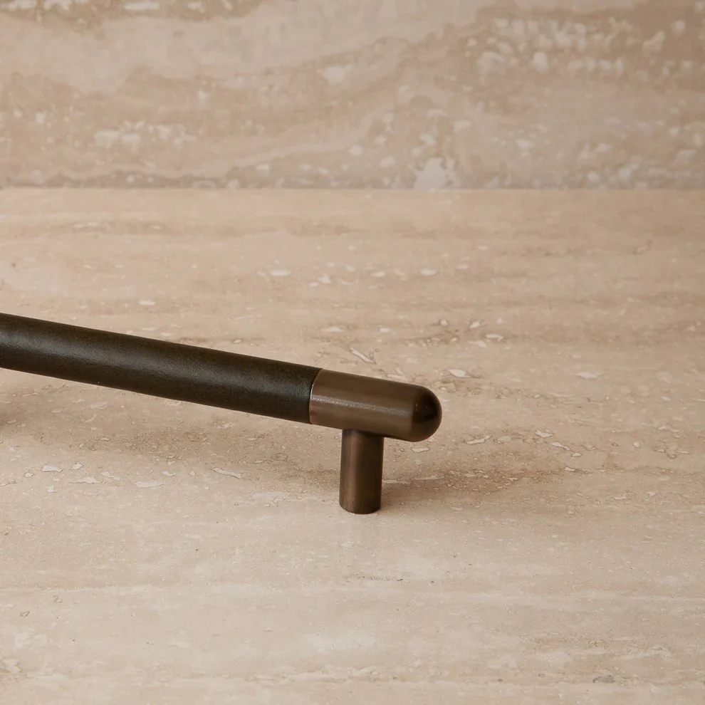 Mineral Leather Wrapped Metal Appliance Bar Pull - Image 5