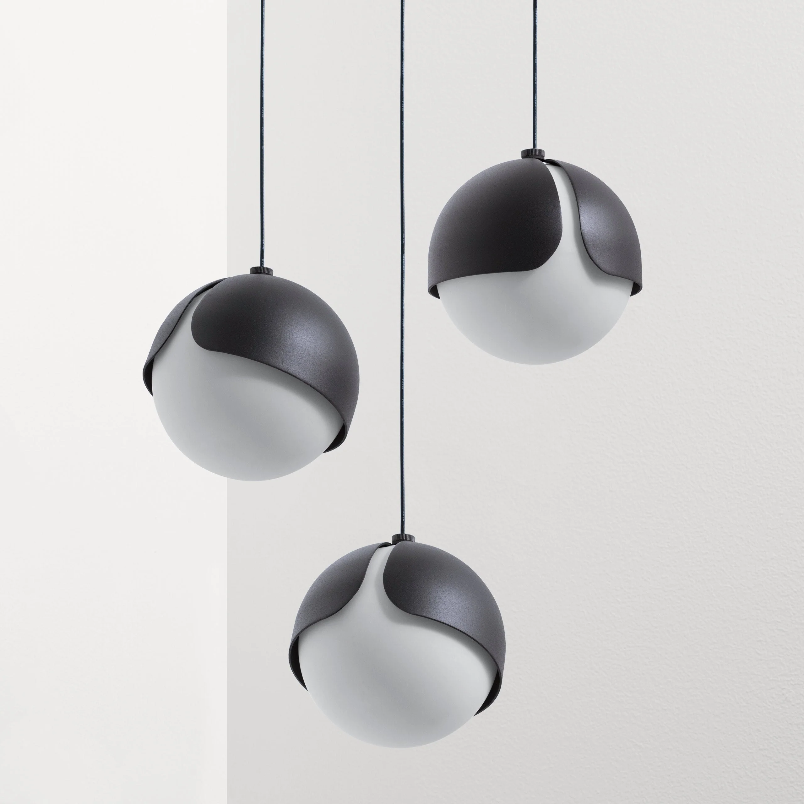Ohm Chandelier Small - Image 11