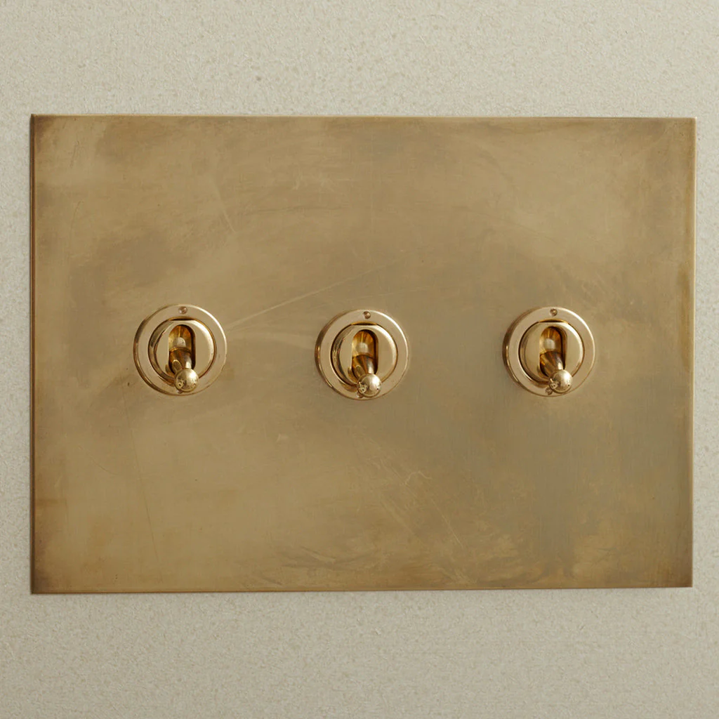 Toggle Switches by Forbes & Lomax - Image 10